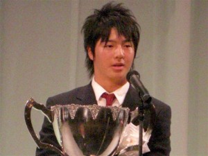 ０８年日本プロスポーツ大賞を１７歳で受賞。内閣総理大臣杯を前に喜びを語る石川遼。