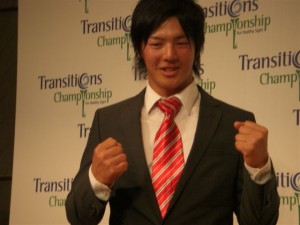 プロ２年目、資格のなかったマスターズへ特別招待選手で初出場がかなった石川遼。ガッツポーズで喜びの表現！