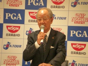 シニアツアーを４試合増の１０試合に戻した立役者・松井功ＰＧＡ会長。