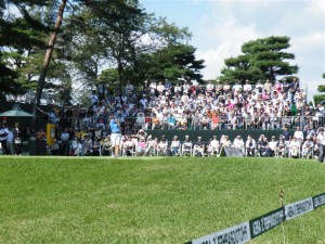 人気絶頂の日本女子ツアーだが、韓流パワーの勢力アップは脅威だ。（２０１０年日本女子オープンから）