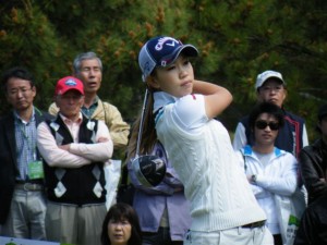 今季は、開幕第２戦、ホンダＬＰＧＡタイランドから始動する上田桃子。昨秋、２年ぶりに勝ったミズノクラシックの余韻を残しての好スタートをきれるか？