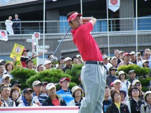 今年８月の夏キャンプで体幹を鍛え直した池田勇太は、ドライバーの飛距離も「１５ヤードほど伸びた」とか。復活Ｖの源になった（横浜ＣＣ西コース）