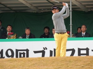 抜群の安定度をほこる藤田寛之のドライバーショット（東京よみうりＣＣ）