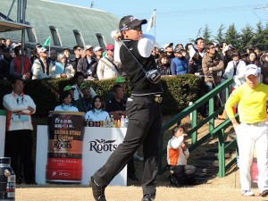 昨季、プロ２年目で早くも１勝。フェアウェイキープ率１位に輝き、賞金ランク１１に入った川村昌弘。 パ選には小６から高３まで７年間毎年出場した常連だった。（１３年のゴルフ日本シリーズＪＴ杯で）