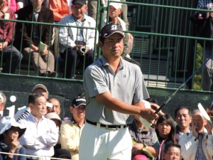 打球を追う池田勇太（日本オープン＝千葉・千葉ＣＣ梅郷）